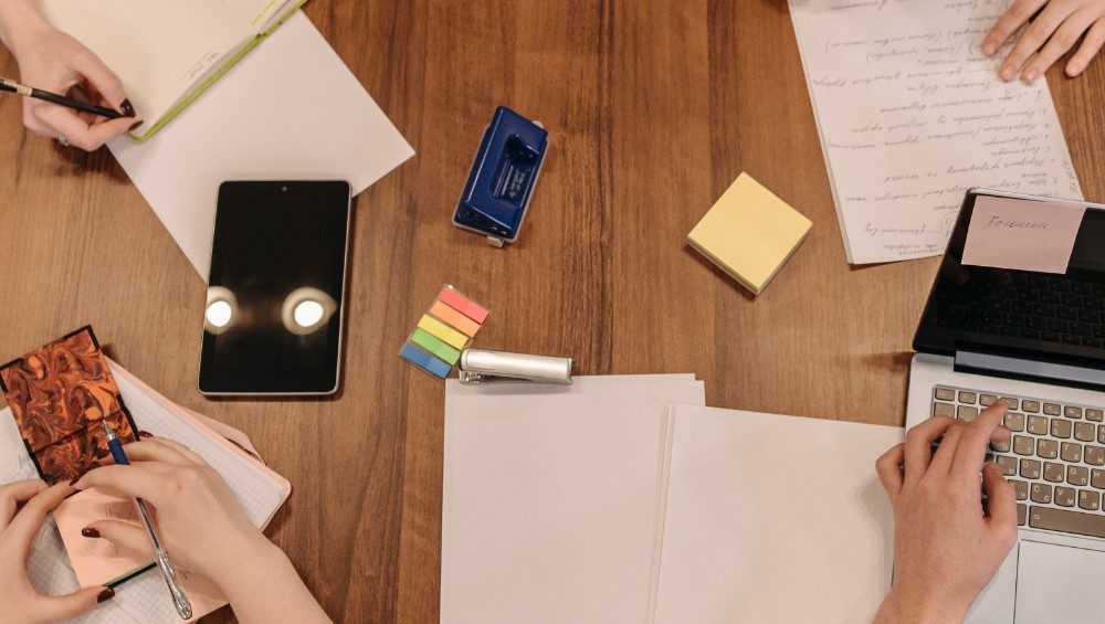 THE DAY-TO-DAY of a Store tricks to Make it More Manageable 2